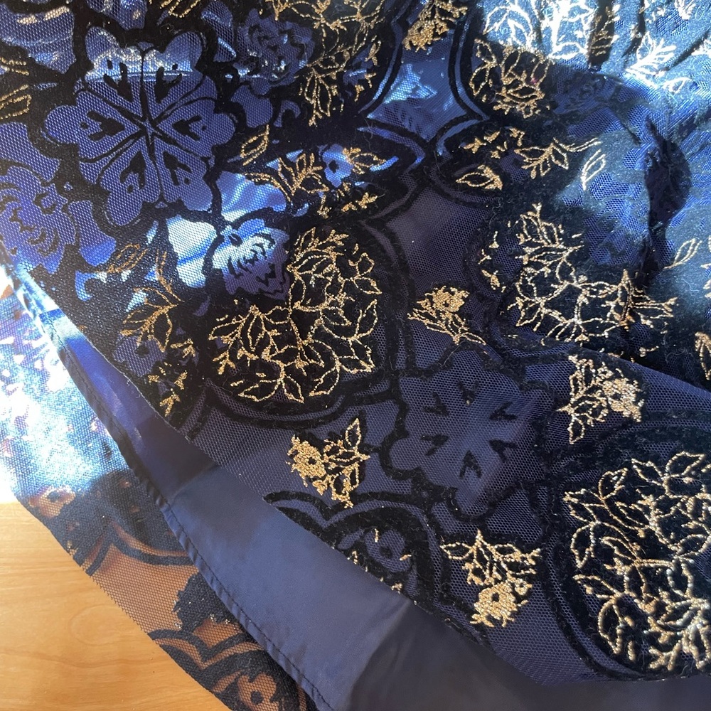 SLNY Formal Dress Navy - Picture 8 of 8
